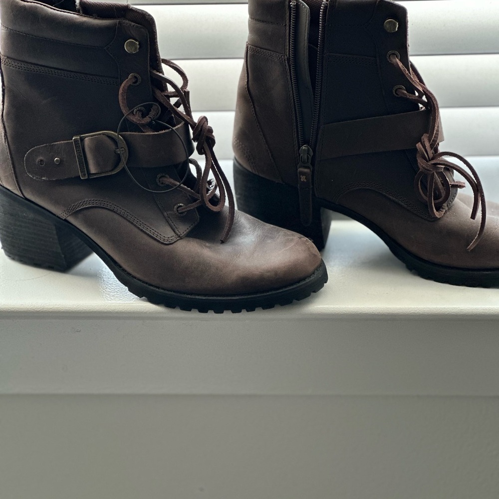 Women's Brown Leather Ankle Boots (Harley Davidson)